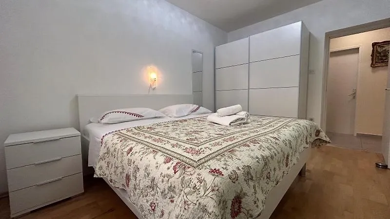 Apartment Marija 823 Novigrad